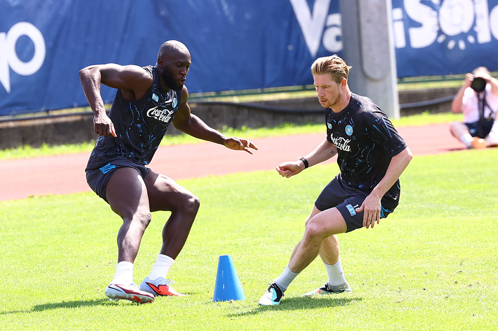 De Bruyne: „Megtiszteltetés Maradona 10-es mezében edzeni”