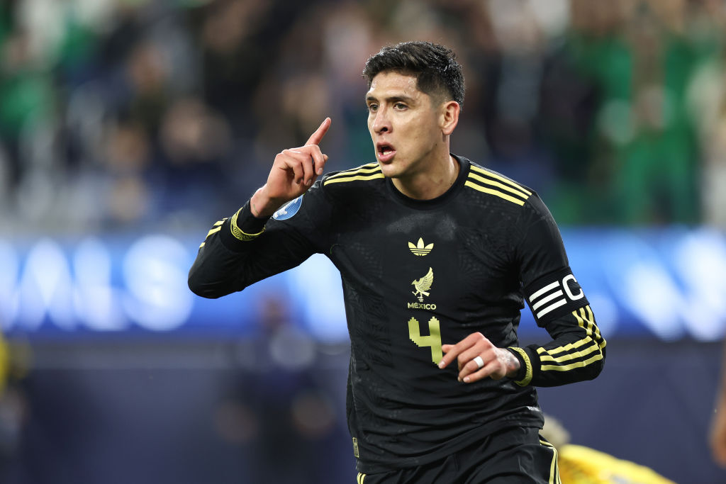 Mexikói válogatott középpályással erősít a Fenerbahce! – sajtóhír