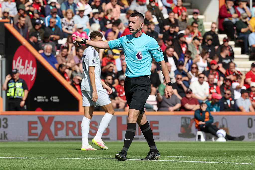 Premier League: szigorúbb lesz a játékvezetés az új idényben