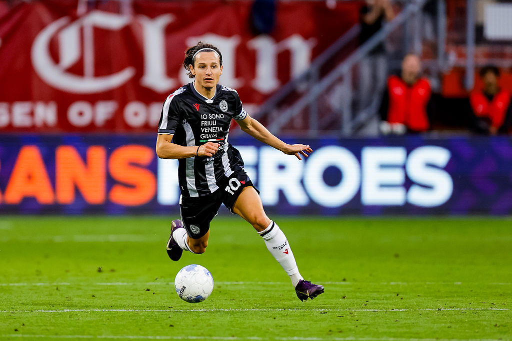 Távozik az Udinese világbajnoka, rutinos középpályás érkezik – sajtóhír