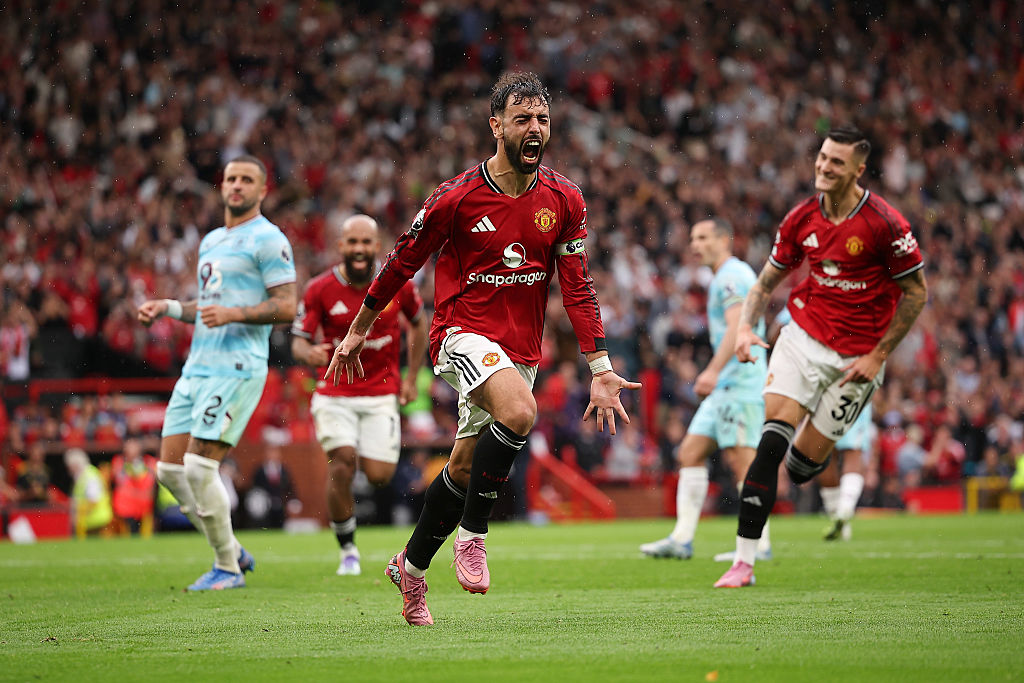 PL: utolsó pillanatban szerzett büntetővel nyert a Manchester United! – videóval
