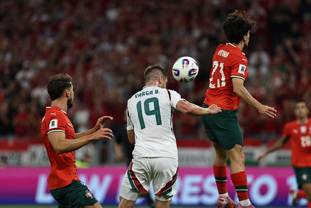 Vb 2026: Varga Barnabás duplája sem volt elég, elvitte a három pontot Portugália! – videóval