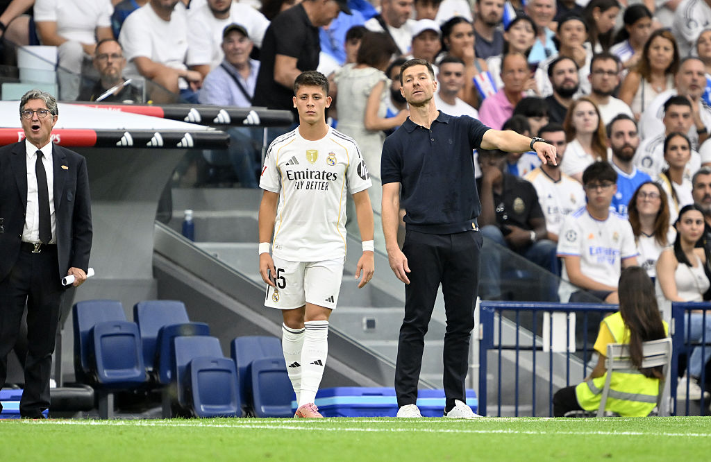 Xabi Alonso: „Arda Güler egy csodálatos játékos, aki elképesztő szinten futballozik!”