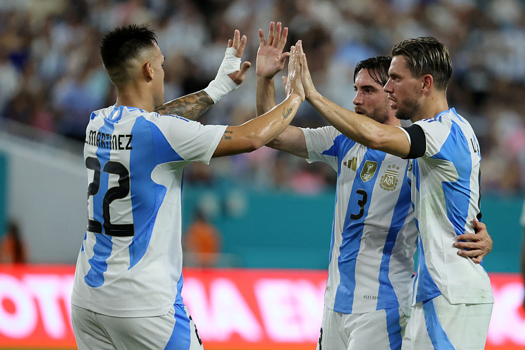 Felkészülés: Messi nélkül is legyőzte Venezuelát a vb-címvédő argentin válogatott – videóval