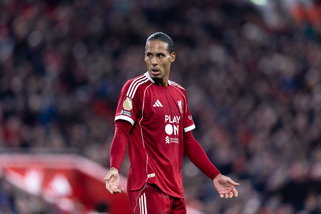Liverpool: Virgil van Dijk összehívta csapattársait a Manchester United elleni vereség után