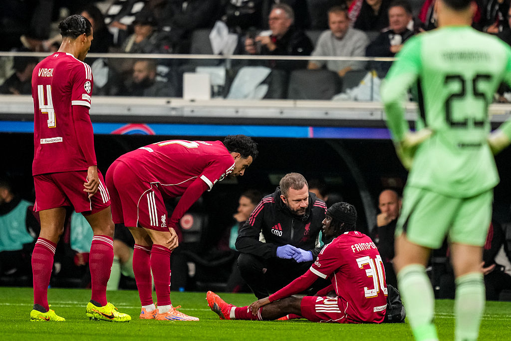 Liverpool: két játékosát is elvesztette Arne Slot az Eintracht Frankfurt ellen