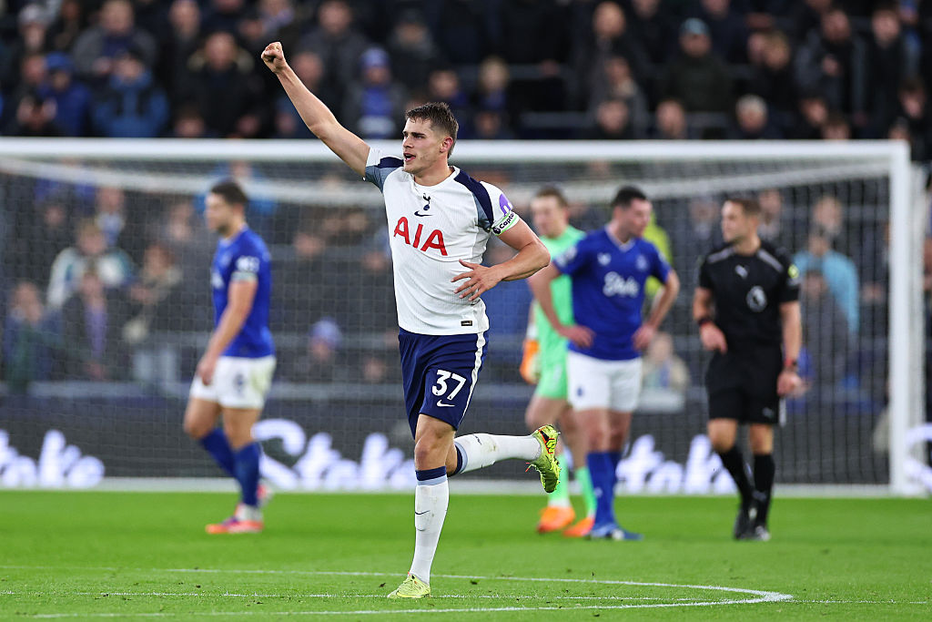 PL: három fejesgóllal verte meg az Evertont a Tottenham! – videóval PL: három fejesgóllal verte meg az Evertont a Tottenham! – videóval