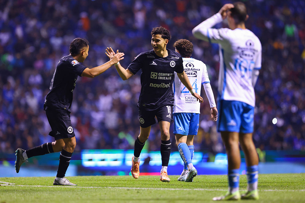 Liga MX: háromgólos idegenbeli sikerrel állt élre a Cruz Azul – videóval Liga MX: háromgólos idegenbeli sikerrel állt élre a Cruz Azul – videóval