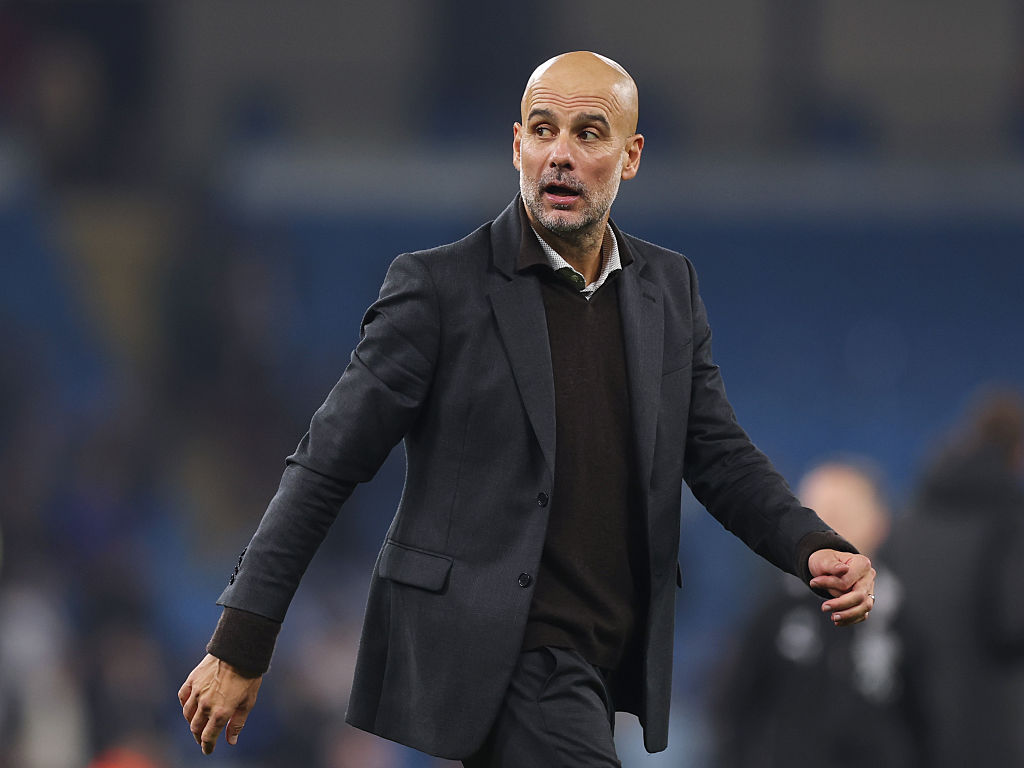 Man. City: Pep Guardiola „ezredes” lett! – képpel