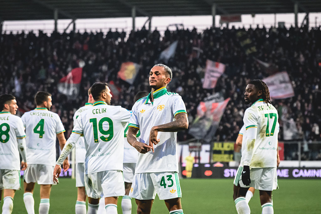 Serie A: idegenben aratott sima győzelmet az AS Roma és vezeti a bajnokságot – videóval