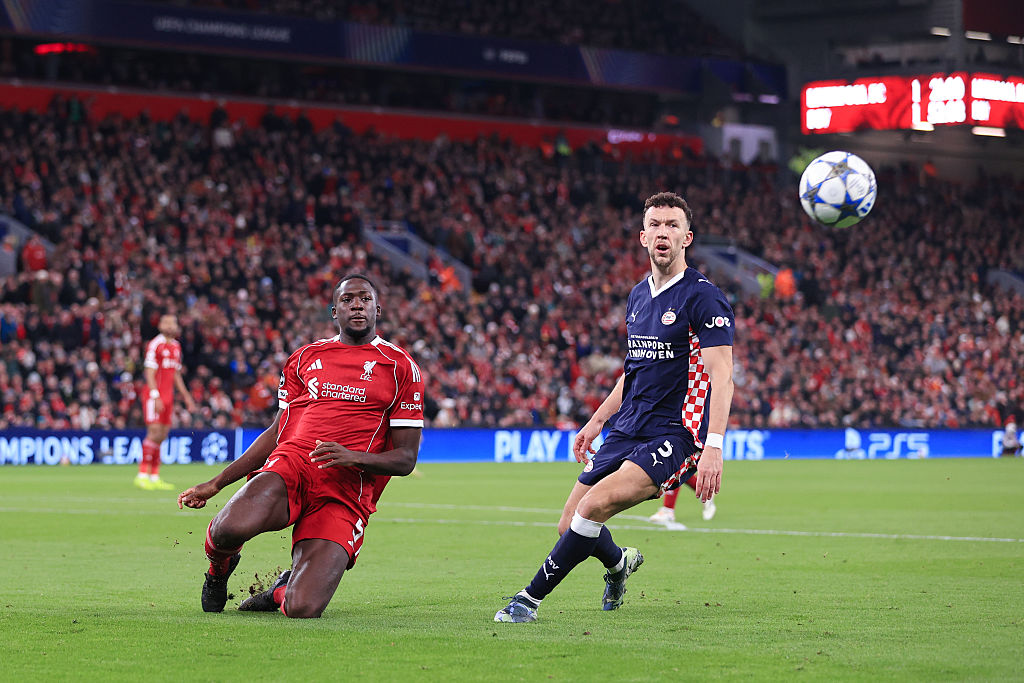 Real Madrid: mégsem szeretnék leigazolni a Liverpool védőjét – sajtóhír