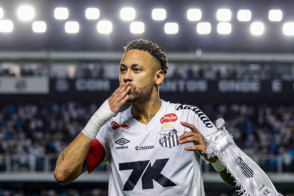 Campeonato Brasileiro: Neymar sérülten vállalta a játékot, győzelemre vezette a Santost – videóval