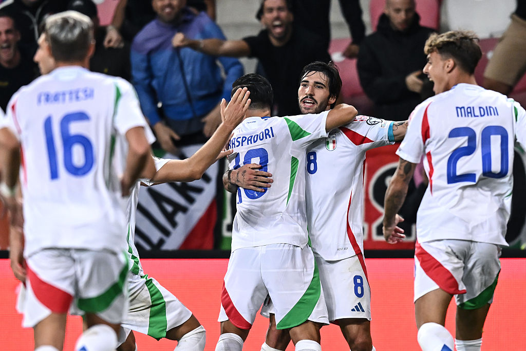 Olasz válogatott középpályást igazolna a PSG – sajtóhír