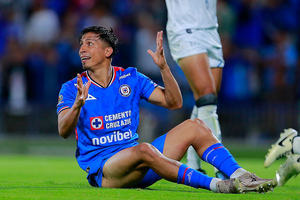 Két és fél év után készül csapatot váltani a rutinos mexikói válogatott támadó – sajtóhír