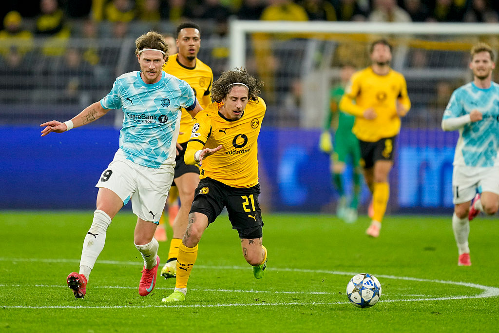 Bundesliga: kölcsönbe kerülhet a Dortmund nyári szerzeménye! – sajtóhír