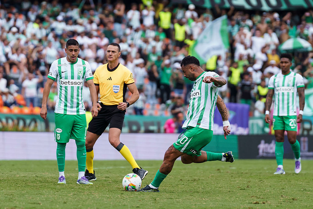 VIDEÓ: a saját térfeléről szerzett gyönyörű gólt a Boca Juniors egykori játékosa