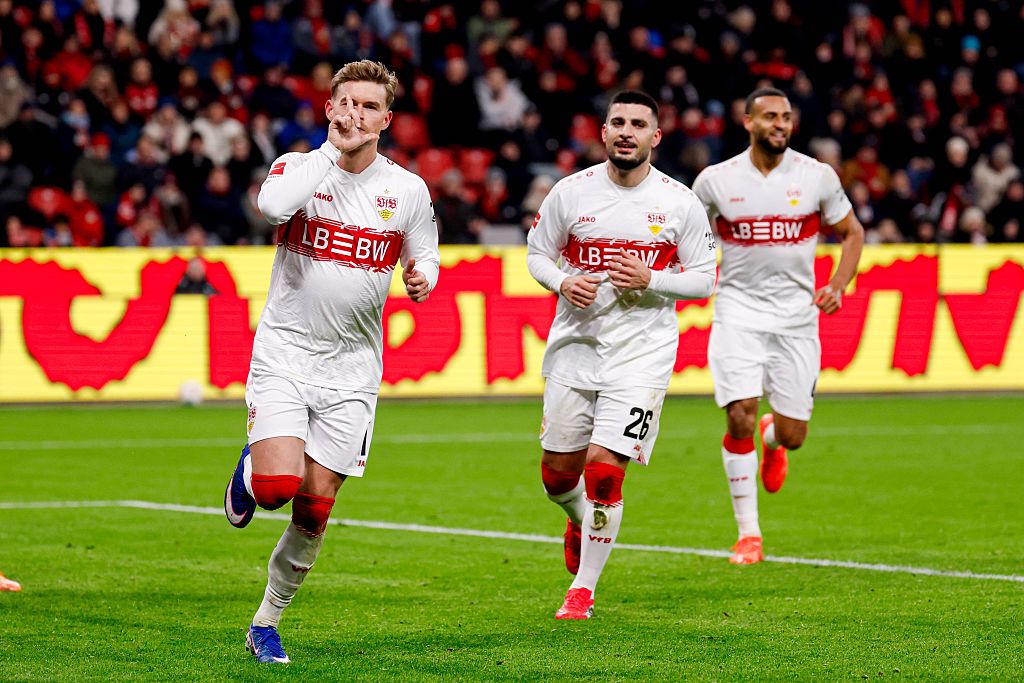 Bundesliga: komoly pofonba szaladt bele hazai pályán a Bayer Leverkusen! – videóval