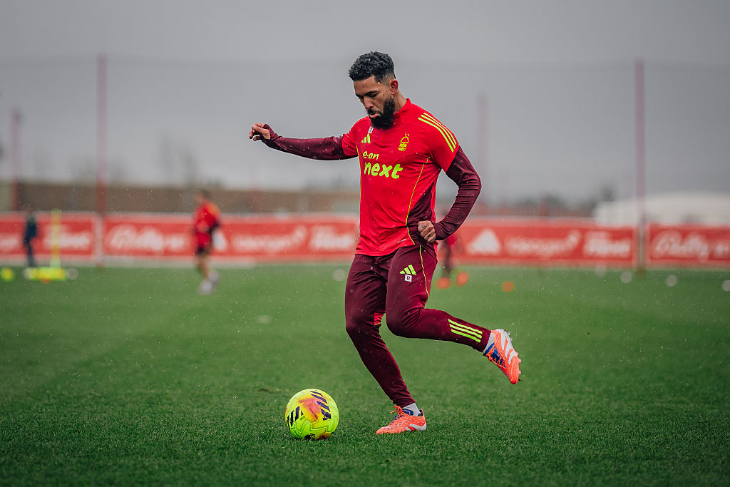 A Chelsea fontolgatja, hogy elhozza a Juventus jelenleg is kölcsönben játszó középpályását – sajtóhír