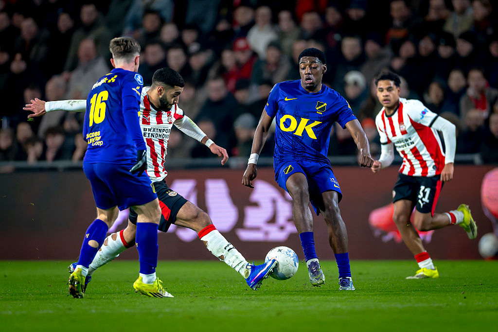 Eredivisie: 13 győzelem után egy pontot mentett meg a PSV Eindhoven – KÖRKÉP