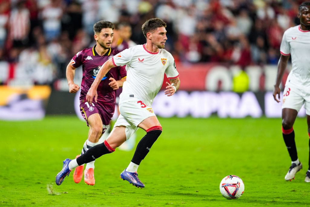 Aston Villa: korábbi csapatától igazolna védőt Unai Emery – sajtóhír