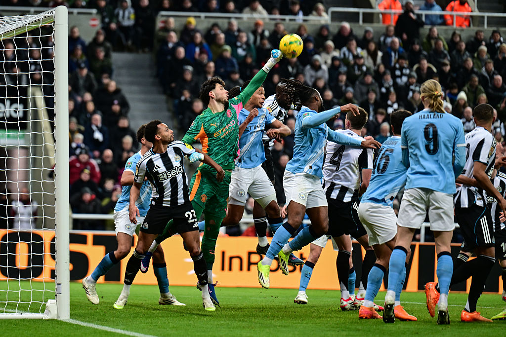 A Manchester City kölcsönadná labdarúgóját, hogy több játéklehetőséghez jusson – sajtóhír