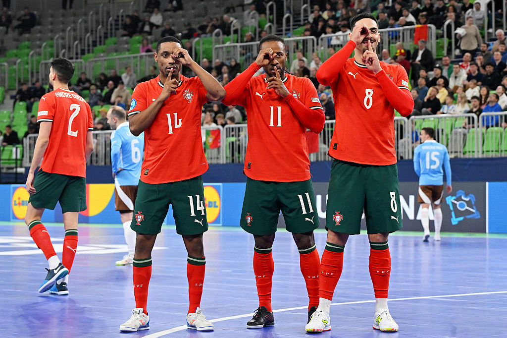 Futsal Eb: Portugália és Spanyolország is fölényes győzelemmel jutott tovább