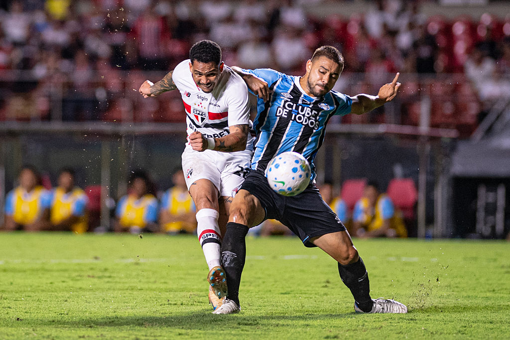 Campeonato Brasileiro: a Sao Paulo FC a Grémio legyőzésével vezeti a bajnokságot – videóval