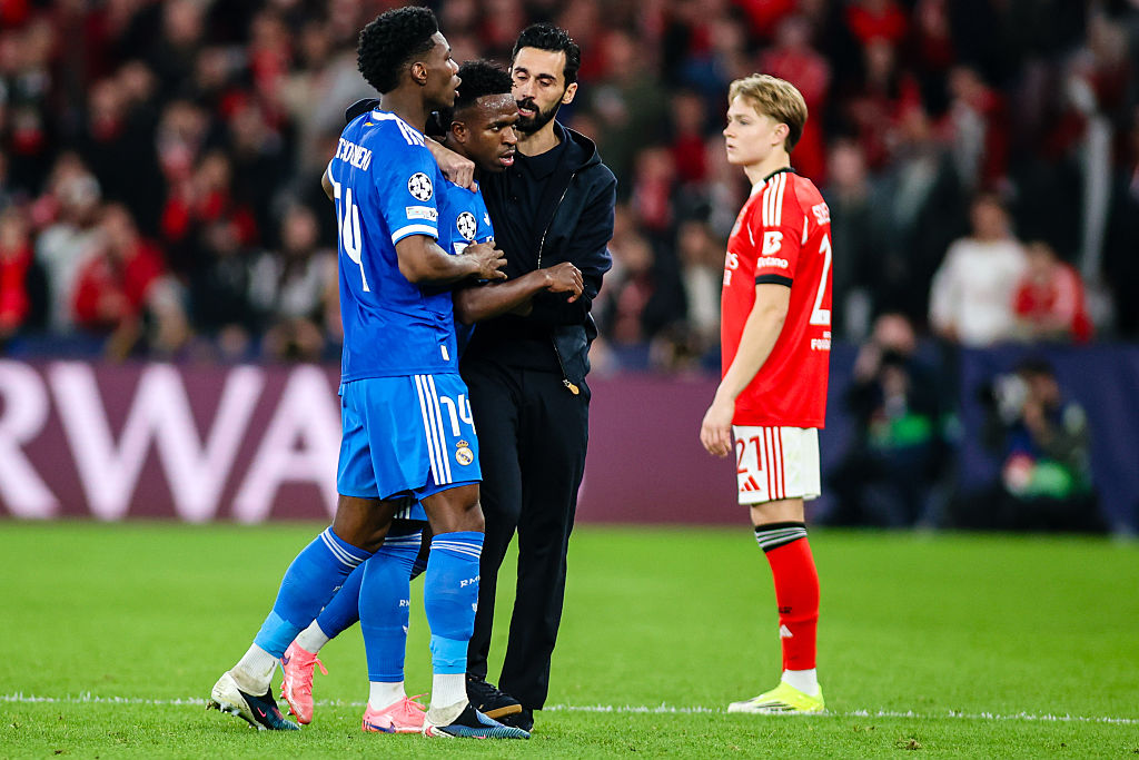 Alvaro Arbeola: „zéró toleranciának kell lennie a rasszizmus ellen!”