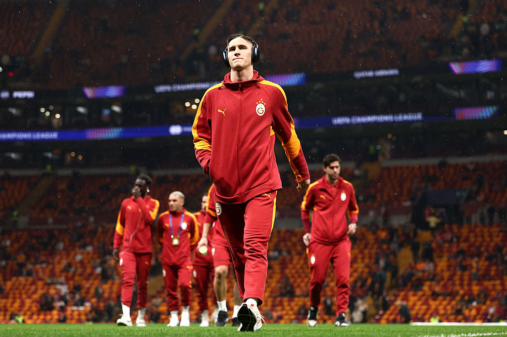 A Liverpool felvette a kapcsolatot Sallai átigazolása ügyében – sajtóhír