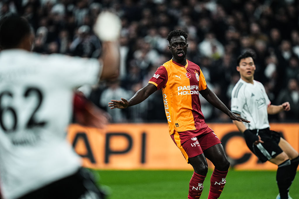 Süper Lig: Osimhen találata döntött, tíz emberrel is behúzta a derbit a Galatasaray – videóval