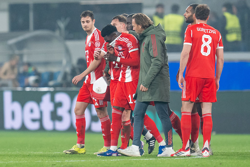 Megsérült a Bayern München védője az Atalanta elleni BL-meccsen