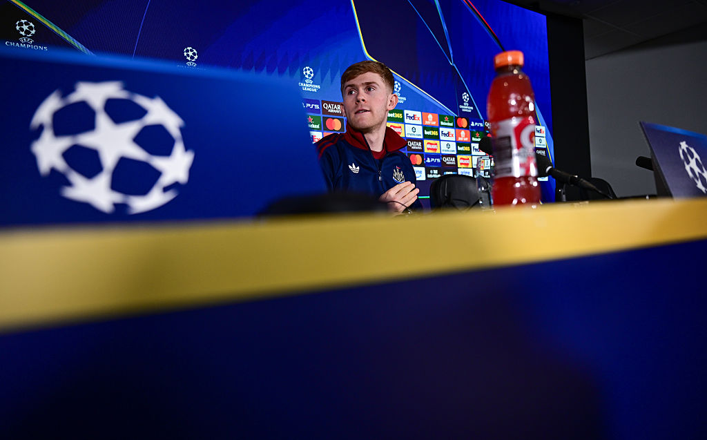 Lewis Hall: „a világ legjobbjai ellen akarom próbára tenni magam, mint amilyen Lamine Yamal!”