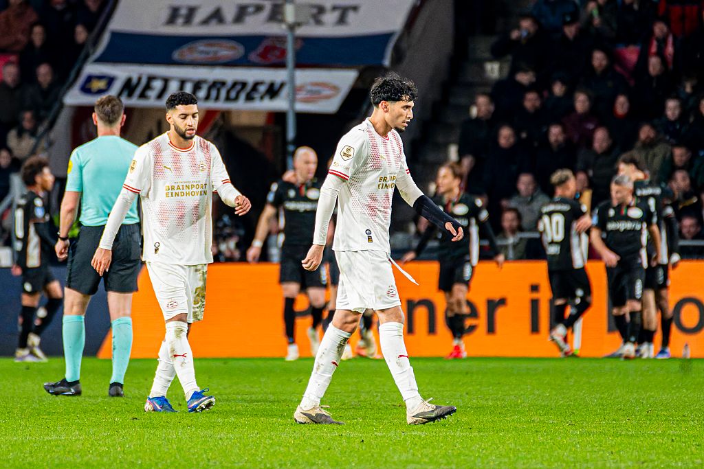 Eredivisie: elszenvedte második vereségét a PSV, csökkentette tetemes lemaradását a Feyenoord – KÖRKÉP