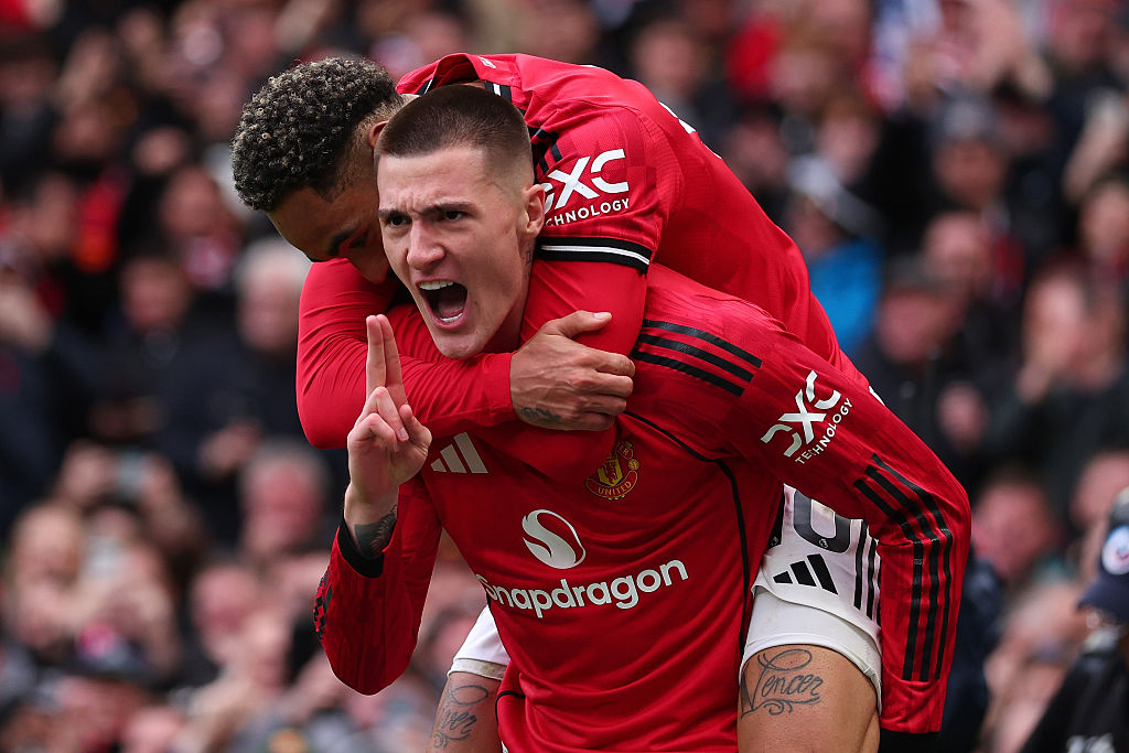 Felkészülés: Oblak után a Manchester United sztárja sem érkezik Budapestre a szlovén válogatottal – HIVATALOS