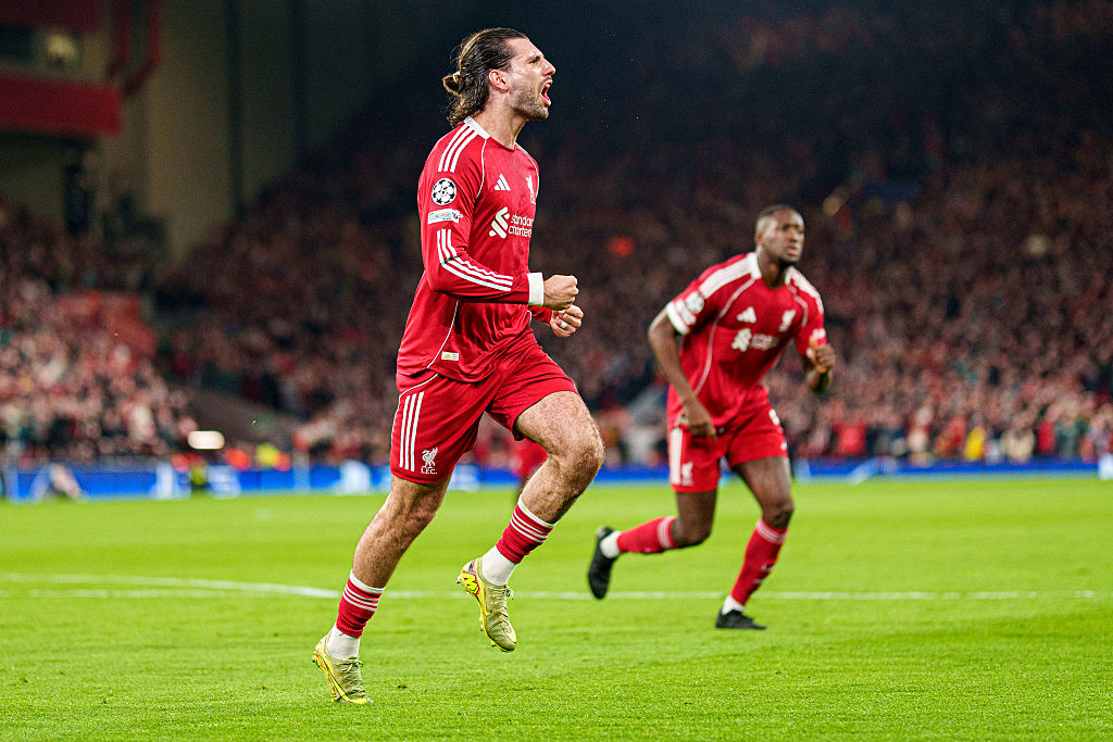 Arne Slot: „középpályásként tekintek Szoboszlaira!”