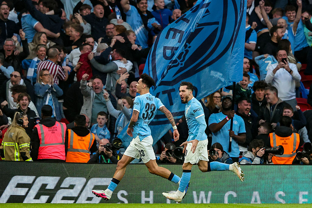 Angol Ligakupa: O’Reilly duplájával a Manchester City nyerte a finálét! – videóval