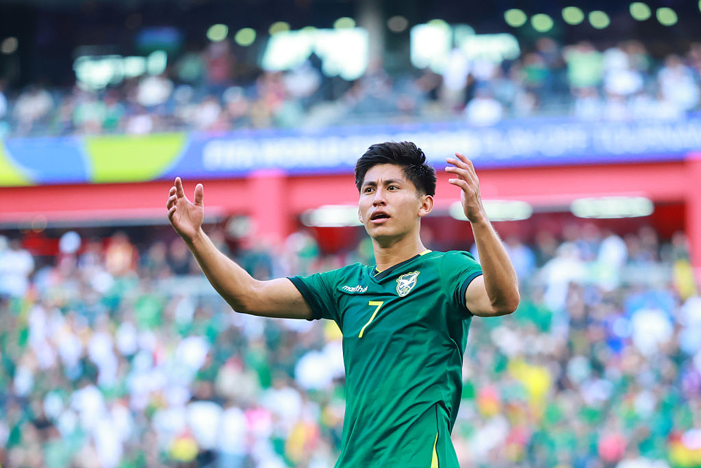 Vb 2026: Miguelito tizenegyese döntött, Bolívia hátrányból győzött Suriname ellen – videóval