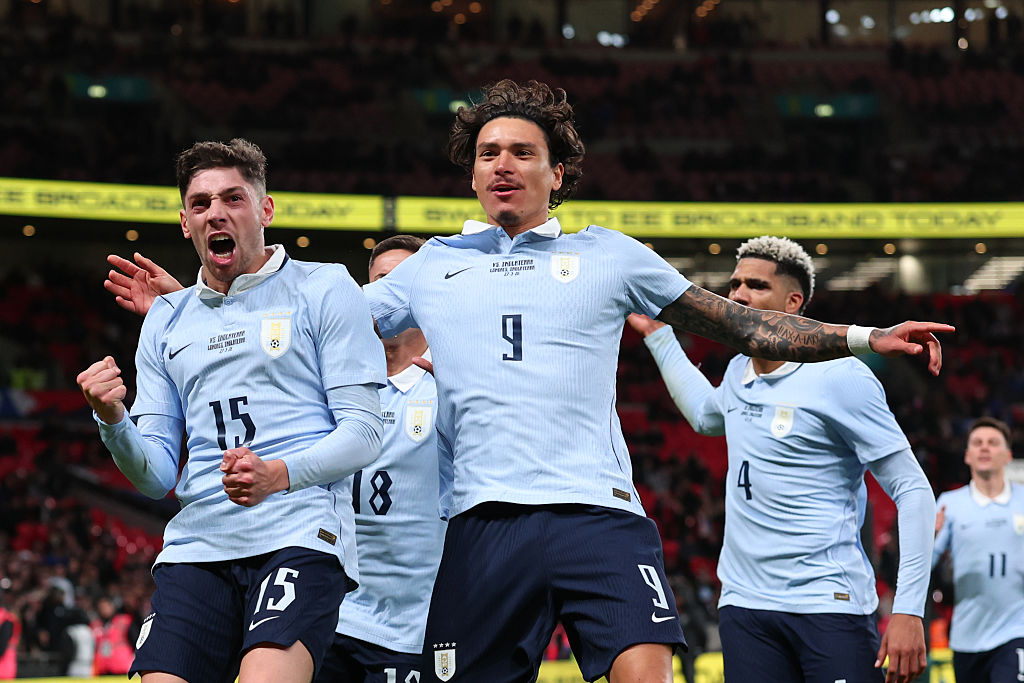 Felkészülés: Anglia nem bírt el Uruguayjal, Hollandia hátrányból fordított a norvégok ellen – videóval