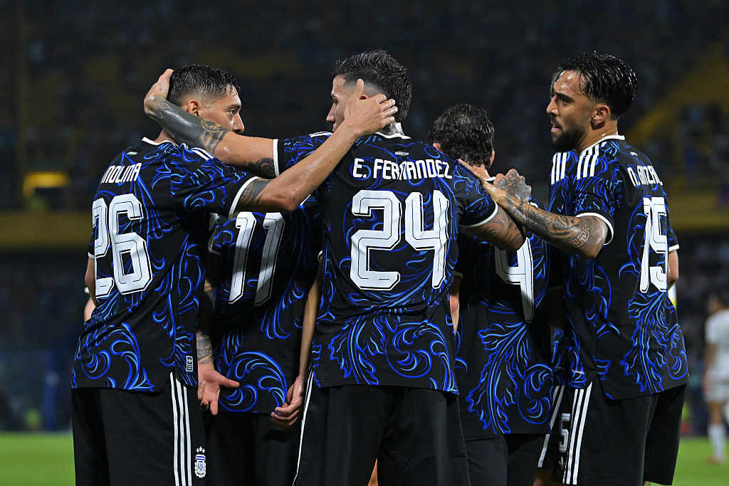 Felkészülés: Nico Paz megszerezte első gólját, a vb-címvédő argentin válogatott szűkös győzelmet aratott – videóval