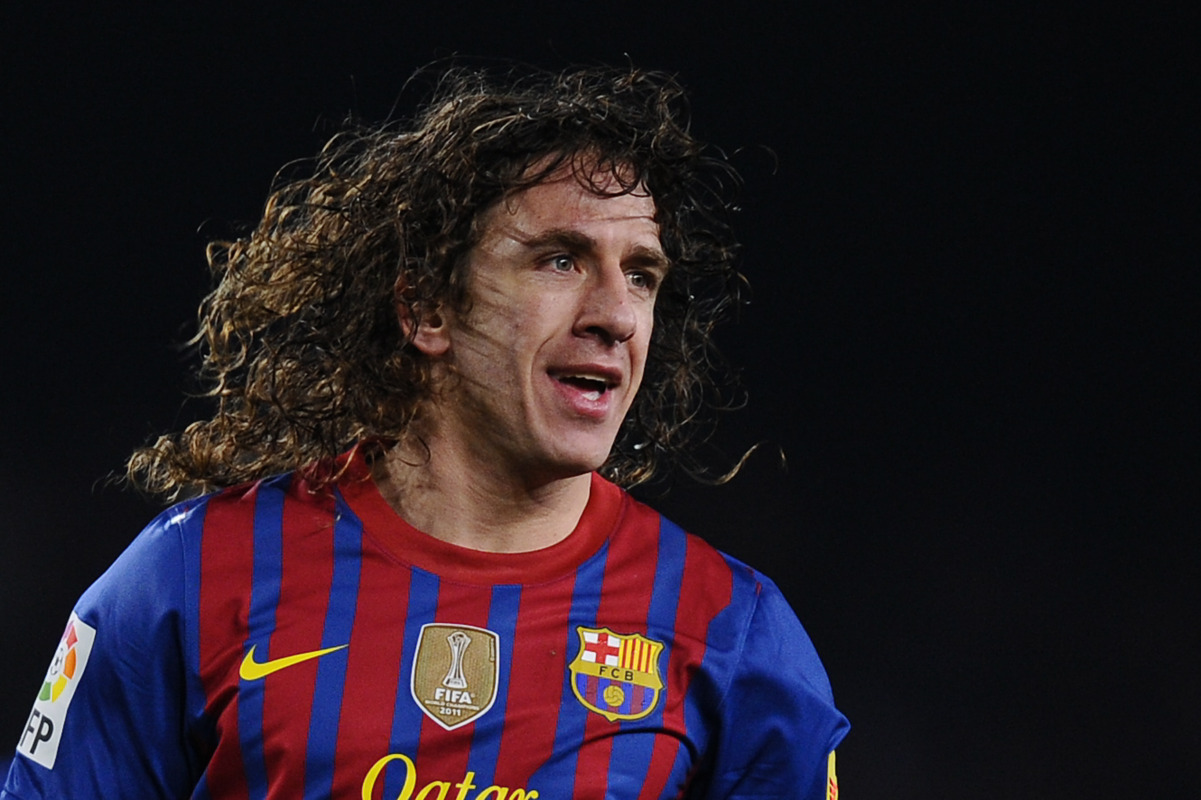 Ma 48 esztendős az FC Barcelona legendás védője, Carles Puyol!