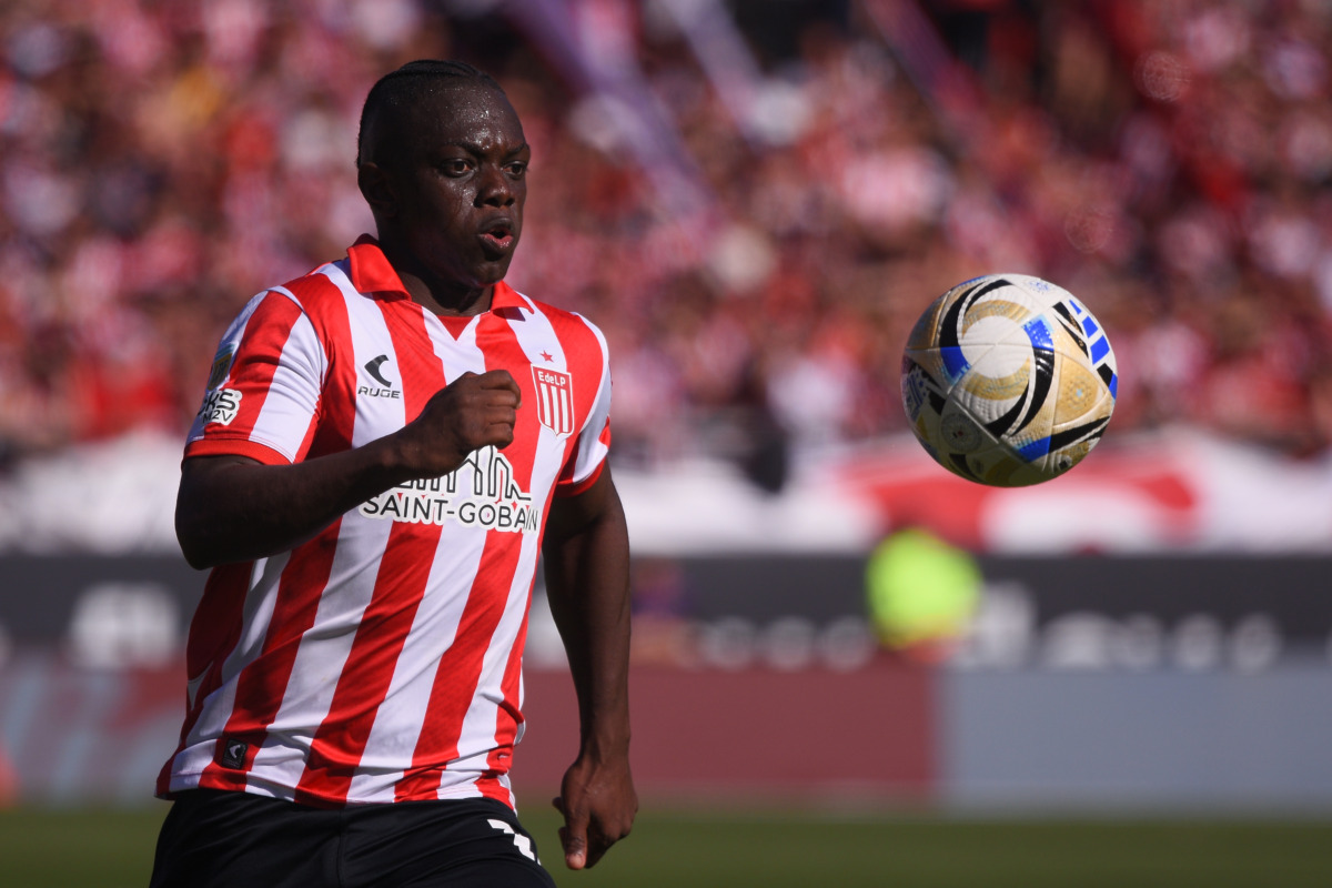 Hiába vitték volna Brazíliába, az Estudiantes megtartja kolumbiai sztárját – sajtóhír