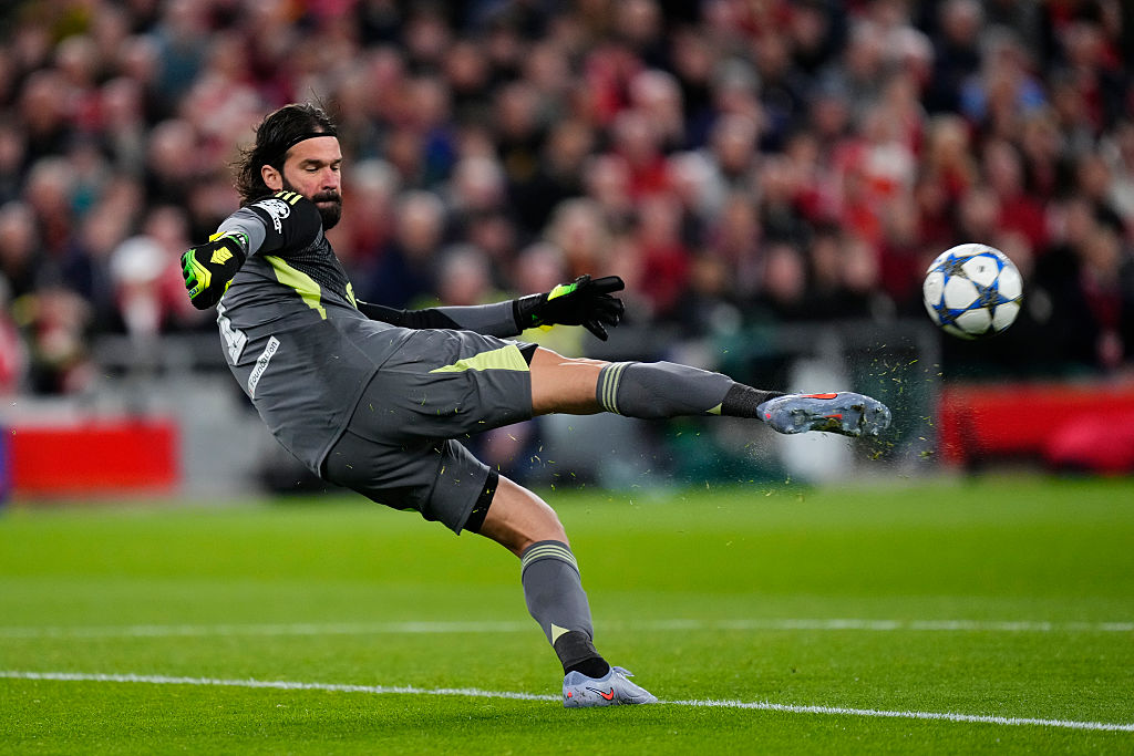 Sokk Liverpoolban: Alisson számára véget érhetett a szezon