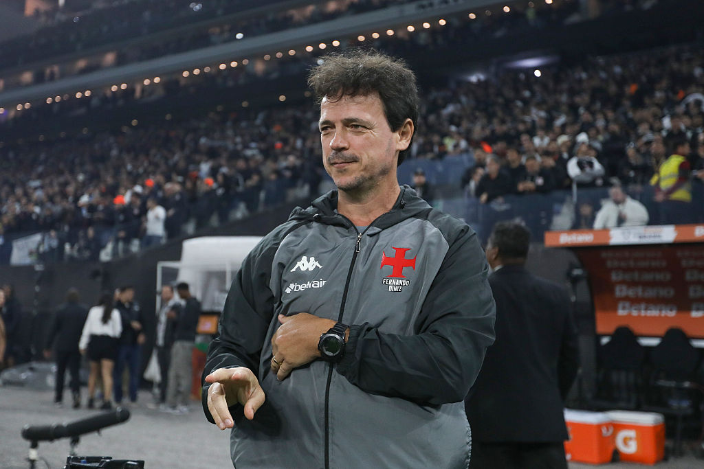 Edzőt váltott Depay csapata, a kultuszhős korábbi szövetségi kapitány léphet színre – sajtóhír