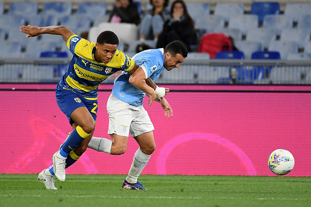 Serie A: odahaza hullajtott értékes pontokat a Parma ellen a Lazio – videóval