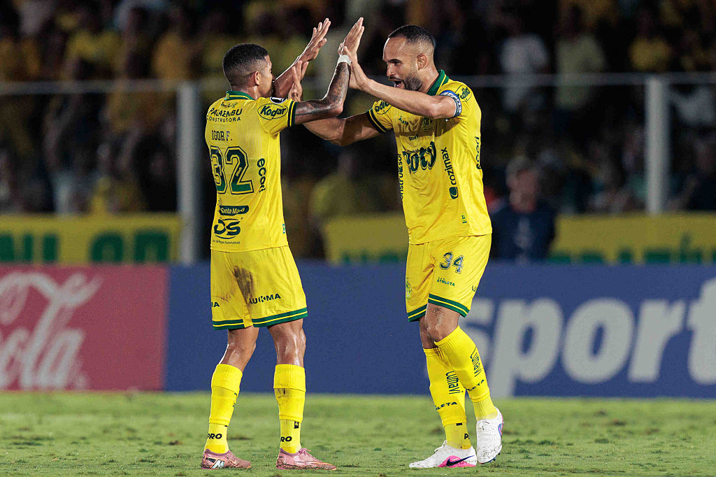 VIDEÓ: védhetetlen fejessel ért el történelmi győzelmet a brazil kiscsapat a Libertadores-kupában
