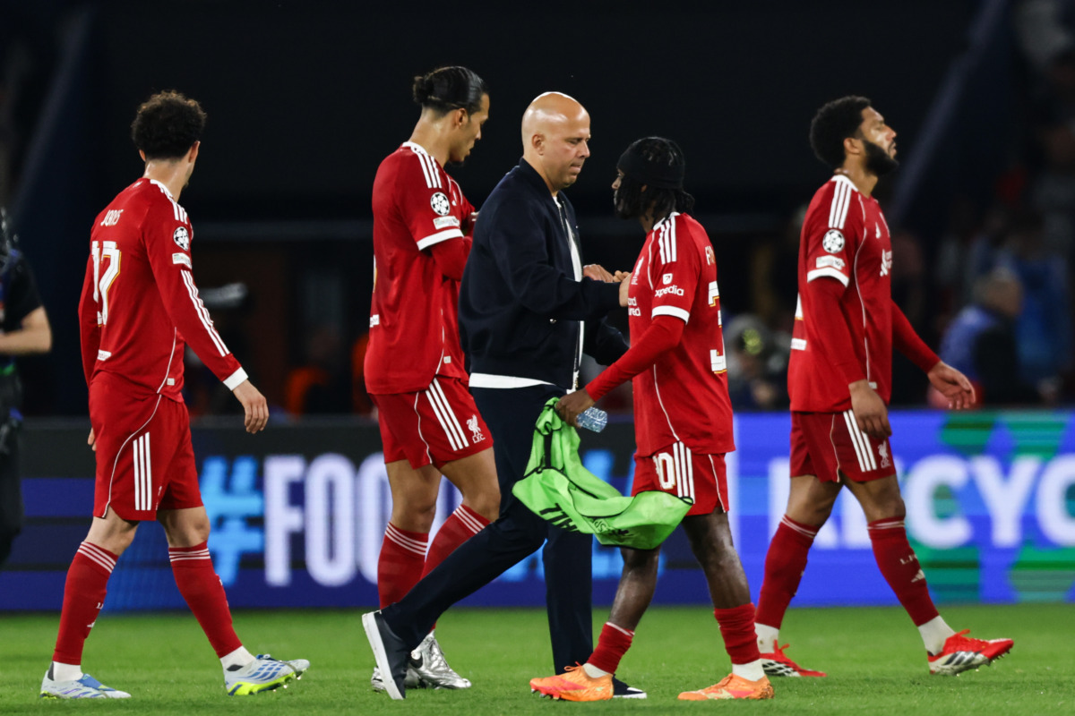 Arne Slot: „az Anfielden bármi megtörténhet a visszavágón”