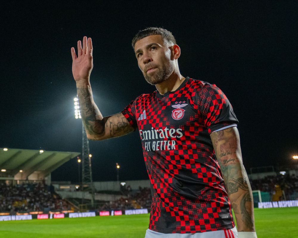 „Csak rajta múlik” – Mourinho szerint Otamendi ott fejezi be, ahol csak akarja