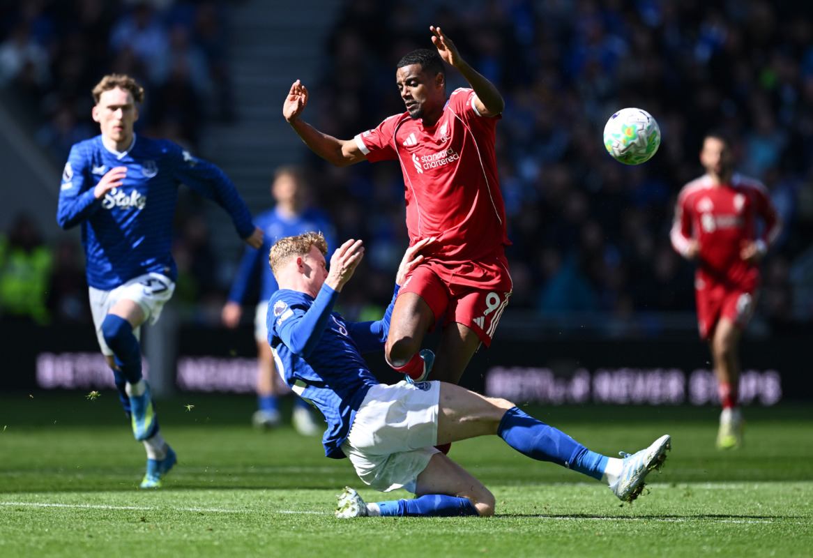 Sérülése miatt lemaradhat a vb-ről az Everton angol védője