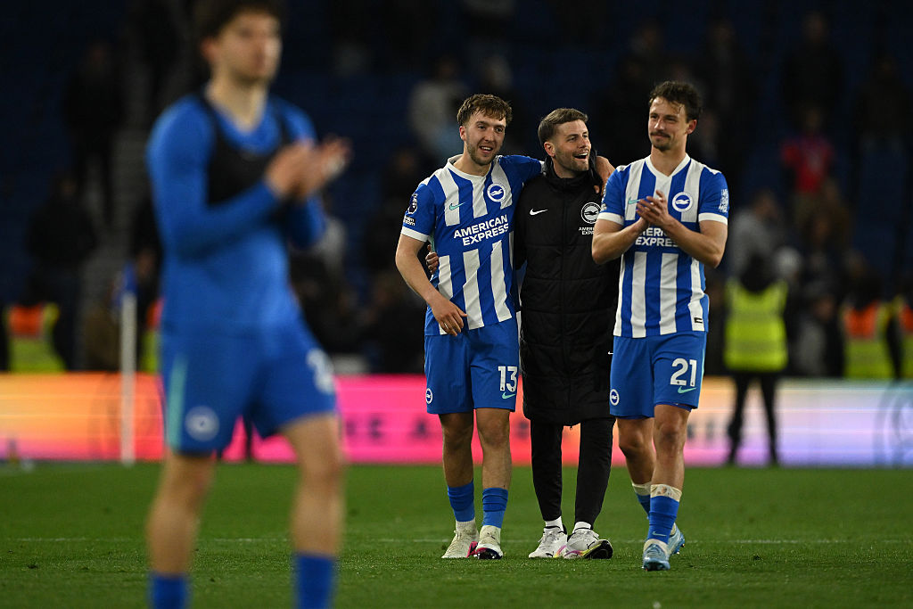 MMA-harcossal készült a Brighton a pontrúgásokra